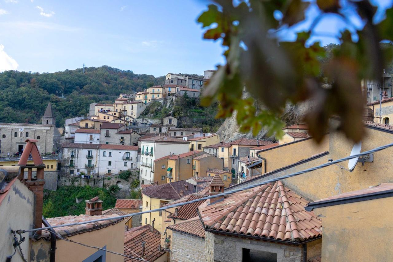 B&B Sud E Magia Castelmezzano Buitenkant foto